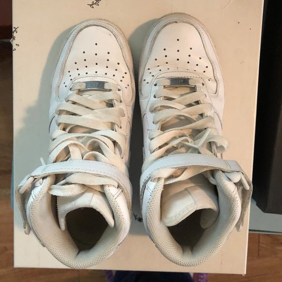 Nike Women's Air Force 1 Mid '07 Leather sneakers - Picture 2 of 5